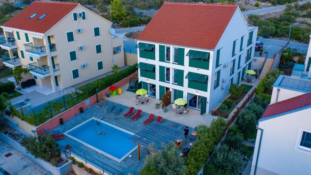 Villa Dada I Dida Милна Экстерьер фото